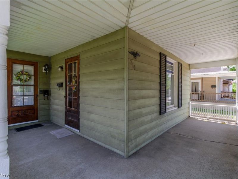 210 E Montgomery Street , Marietta, OH 45750 Photo 5
