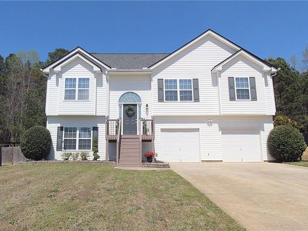 118 St Ann Circle, Dallas, GA 30157