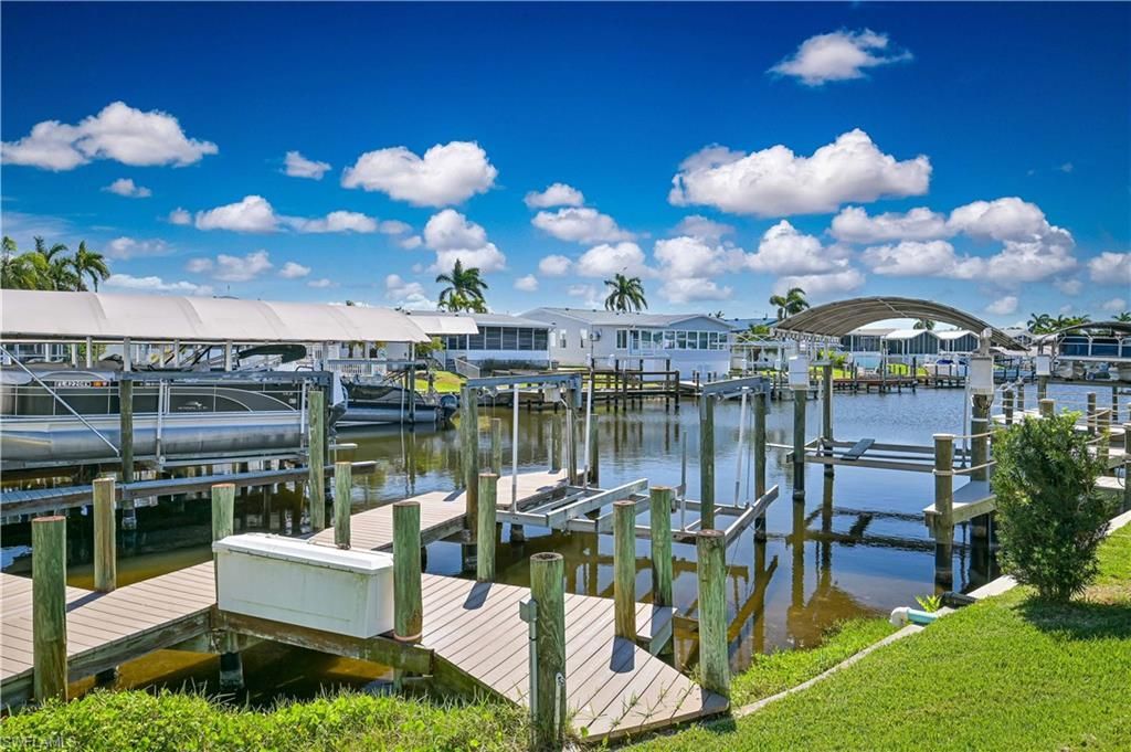 17501 Primrose Ct, Fort Myers Beach, FL 33931 Photo