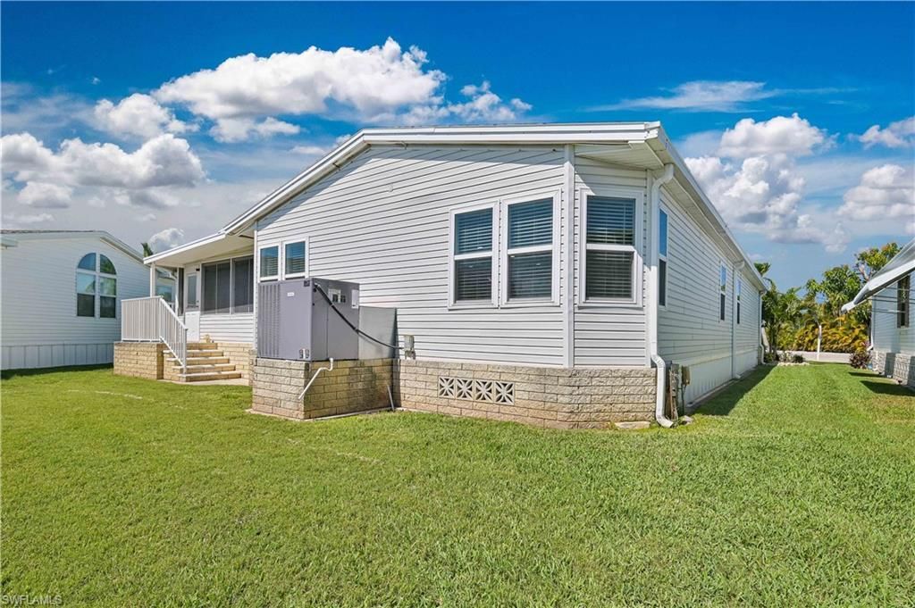 17501 Primrose Ct, Fort Myers Beach, FL 33931 Photo