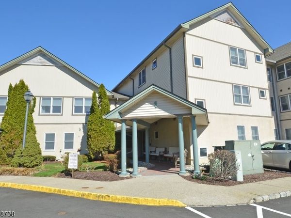 37 Park Edge, Berkeley Heights, NJ 07922