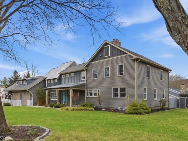 48 Maple Ave, Mendham, NJ 07945