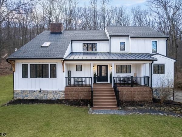 123 W Valley Brook Rd, Washington, NJ 07830