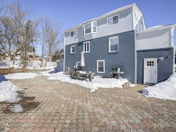 55 Route 23, Hamburg, NJ 07419