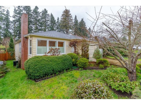 350 RURAL S AVE, Salem, OR 97301