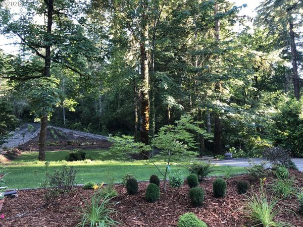 47207 GOODPASTURE RD, Vida, OR 97488