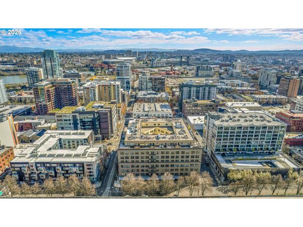 1420 NW LOVEJOY ST, Unit 204, Portland, OR 97209