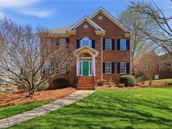 3617 Edgemoor Court, Clemmons, NC 27012