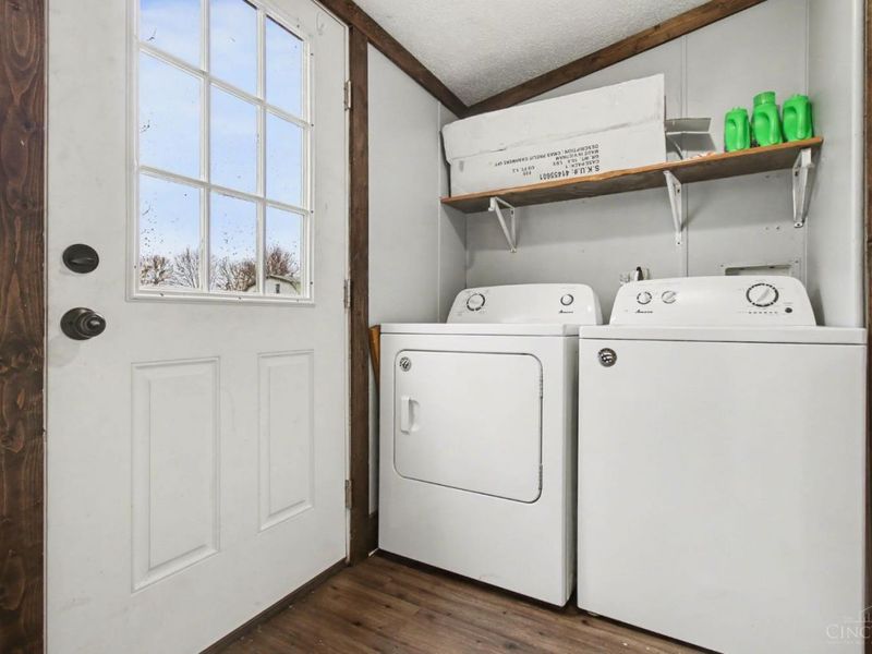 1703 Swings Corner Pt Isab Road, Bethel, OH 45106 Photo 12