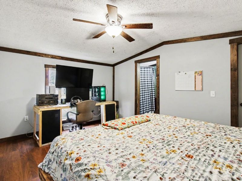 1703 Swings Corner Pt Isab Road, Bethel, OH 45106 Photo 7