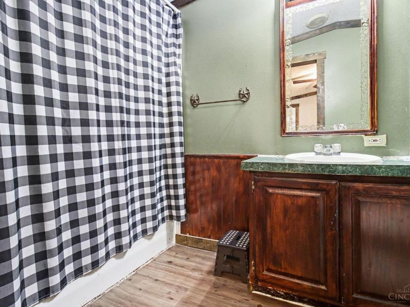 1703 Swings Corner Pt Isab Road, Bethel, OH 45106 Photo 8