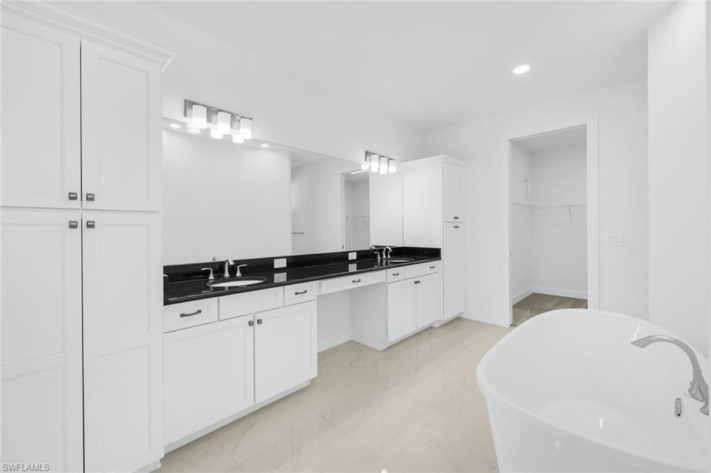 1205 SE 20th Ct, Cape Coral, FL 33990 Photo