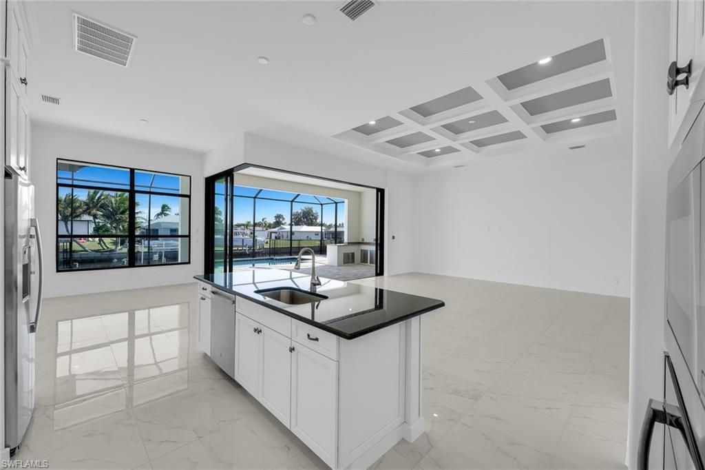 1205 SE 20th Ct, Cape Coral, FL 33990 Photo