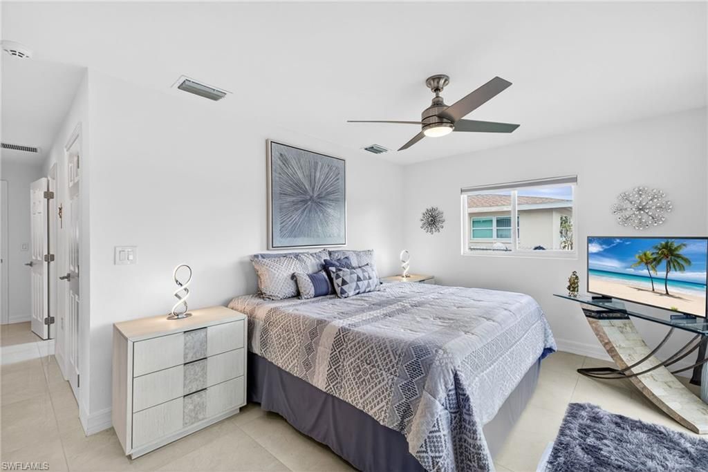 1722 SE 28th St, Cape Coral, FL 33904 Photo