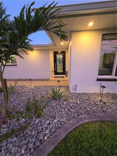 1722 SE 28th St, Cape Coral, FL 33904 Photo