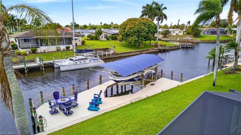 1722 SE 28th St, Cape Coral, FL 33904 Photo