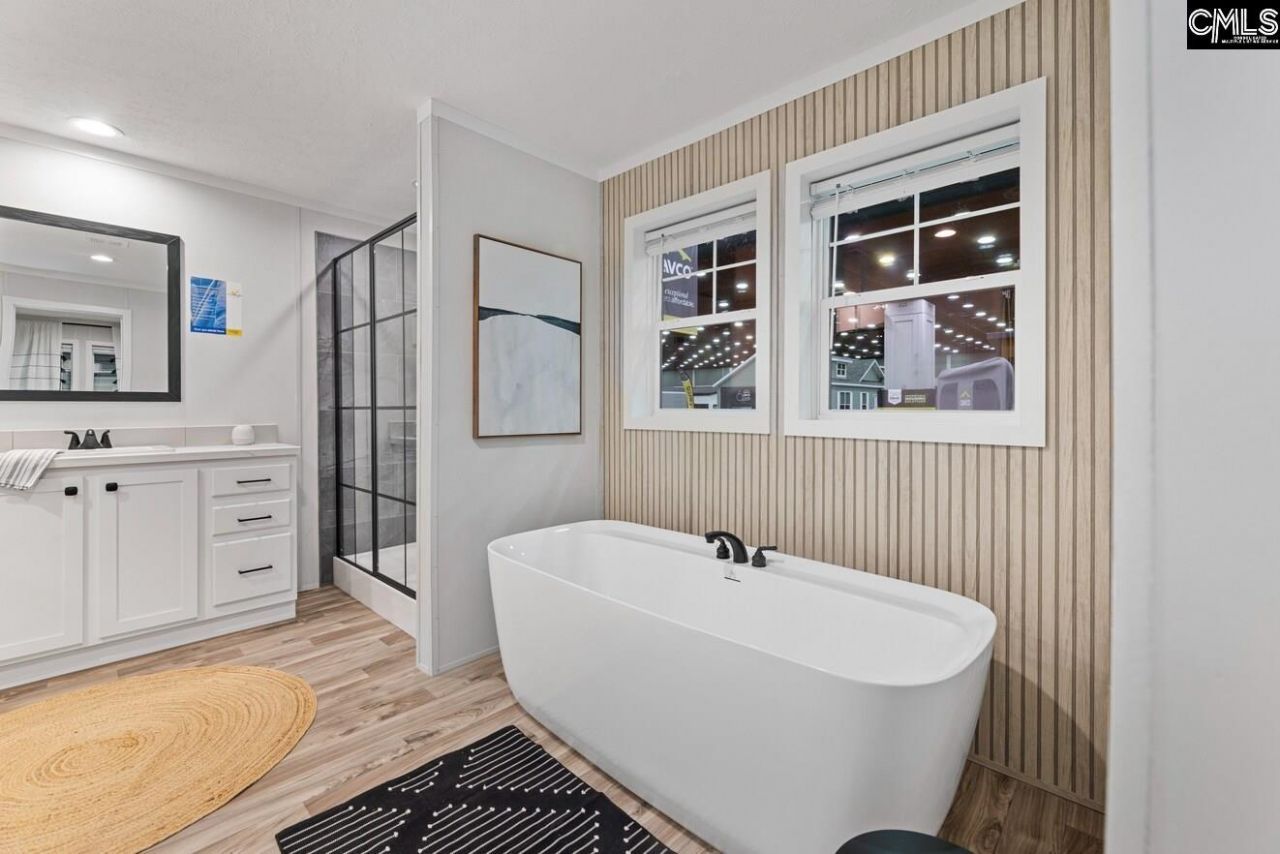 211 Shirway Court Photo 18