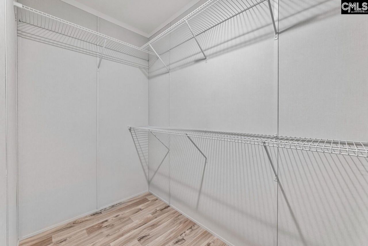 211 Shirway Court Photo 19