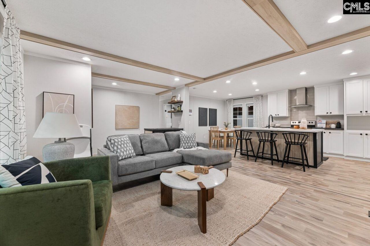 211 Shirway Court Photo 8