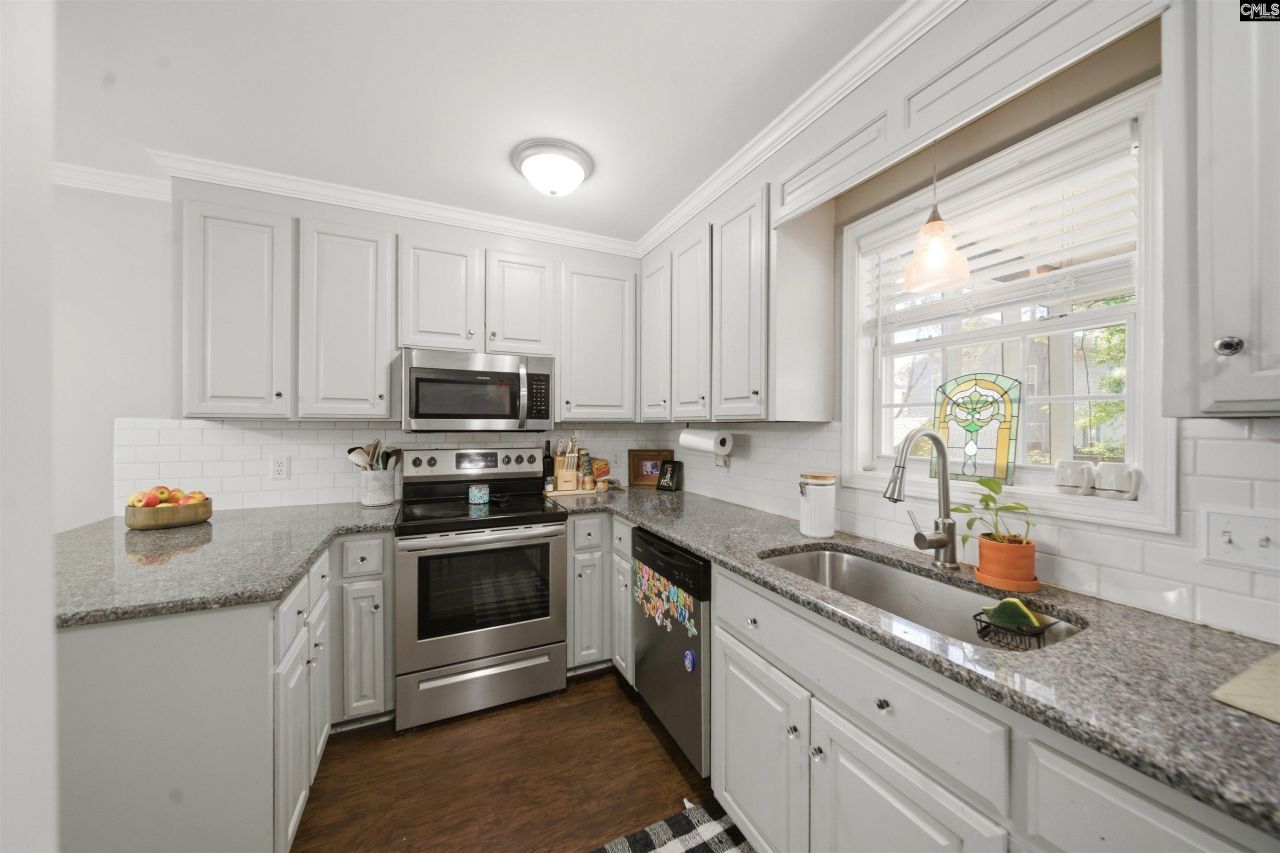 233 Montclaire Circle Photo 12