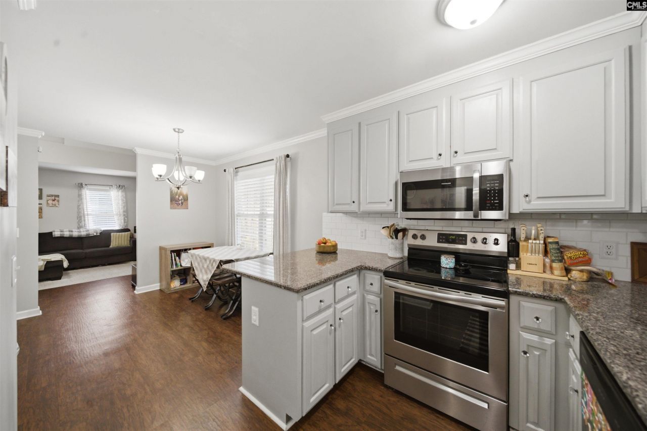 233 Montclaire Circle Photo 13