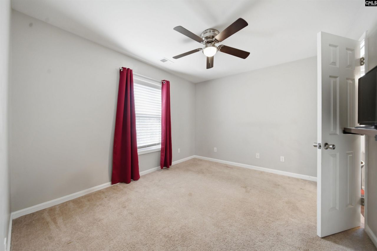 233 Montclaire Circle Photo 21