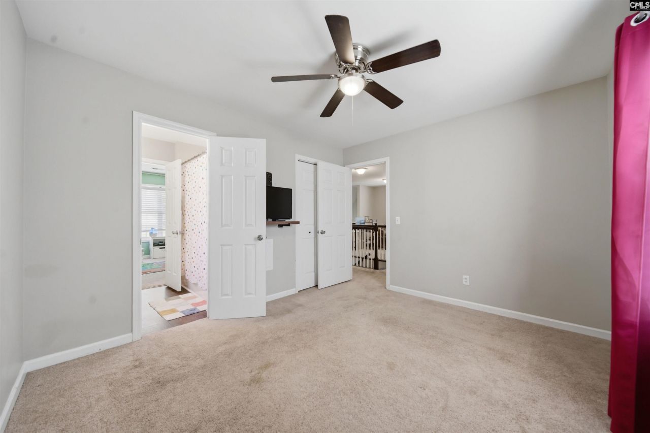 233 Montclaire Circle Photo 22