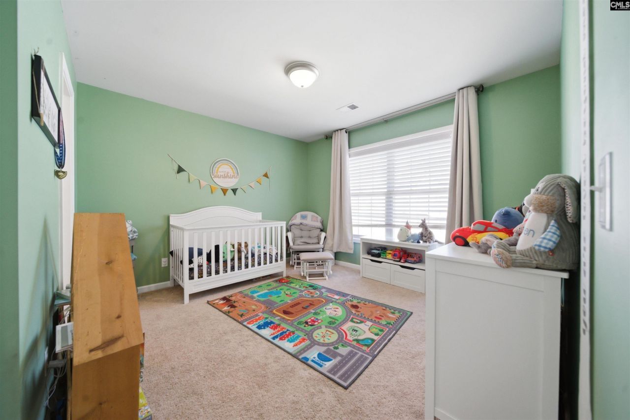 233 Montclaire Circle Photo 24