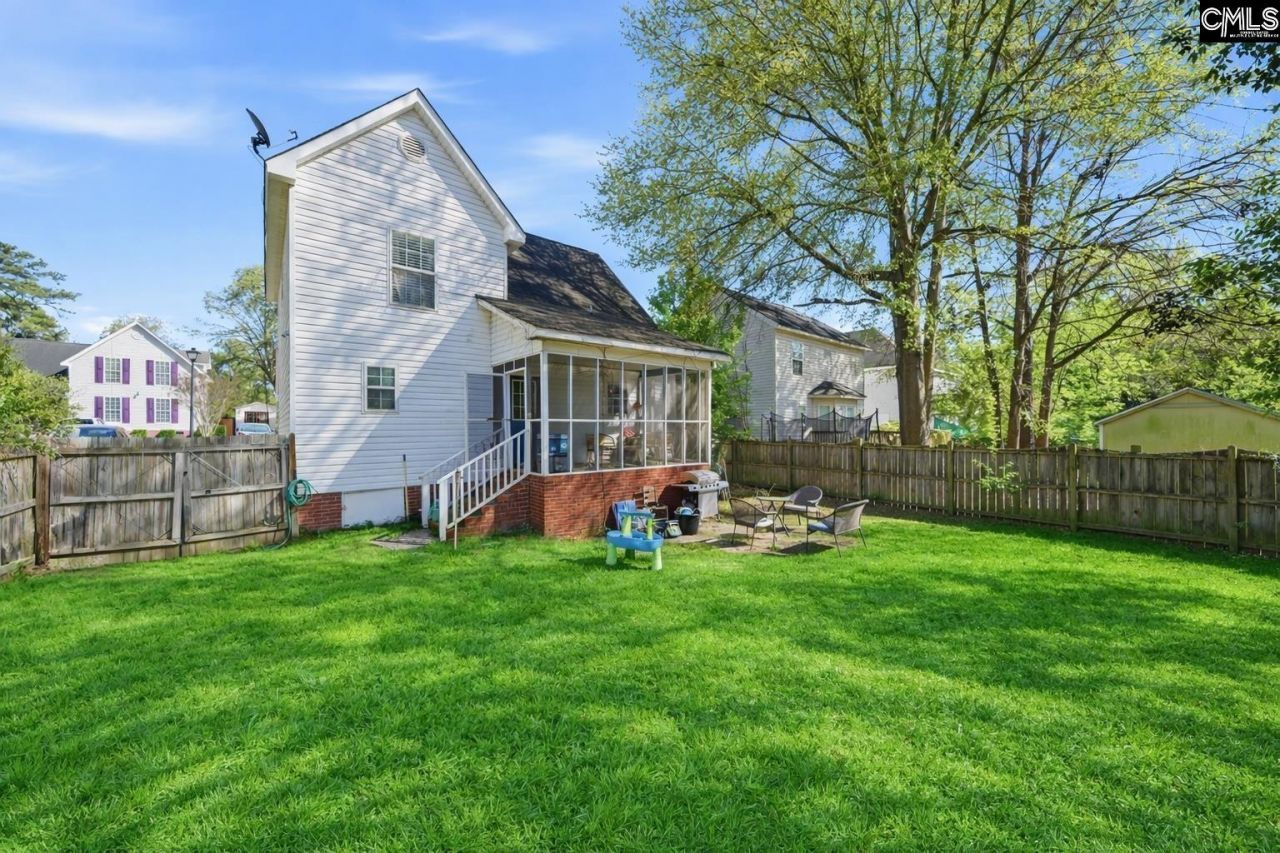 233 Montclaire Circle Photo 27