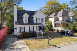 233 Montclaire Circle photo 4