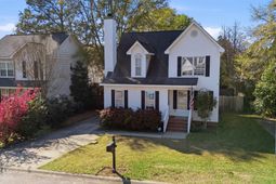 233 Montclaire Circle photo 4