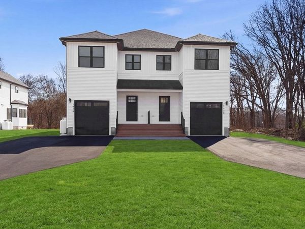 142 Fisher St, Unit A, Attleboro, MA 02703