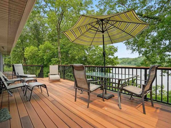 2320 Rice Ridge Ln NE, North Liberty, IA 52317