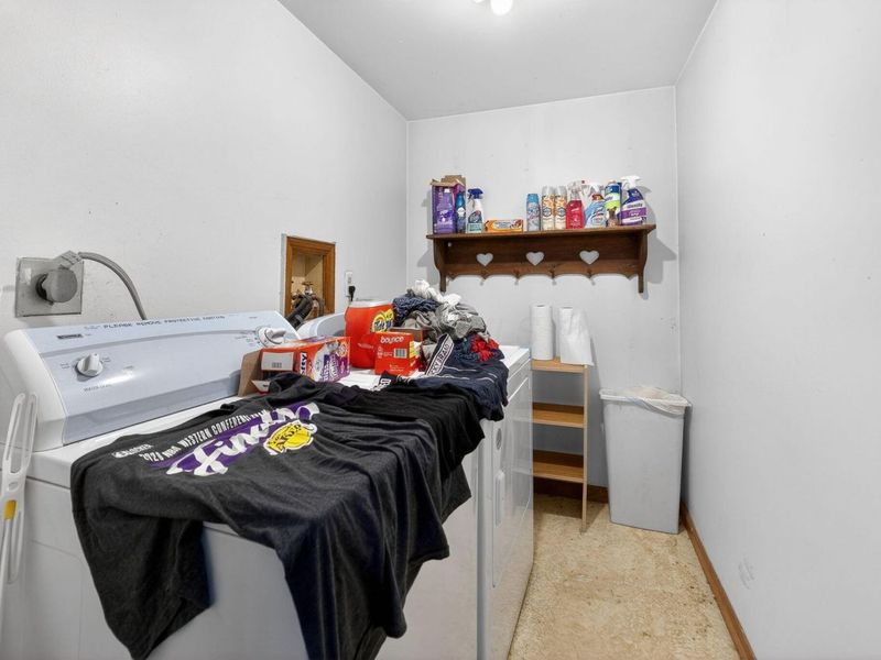 13983 Oxford Drive, Marysville, OH 43040 Photo 36