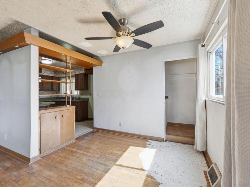 4176 Beechgrove Drive, Grove City, OH 43123 Photo 7