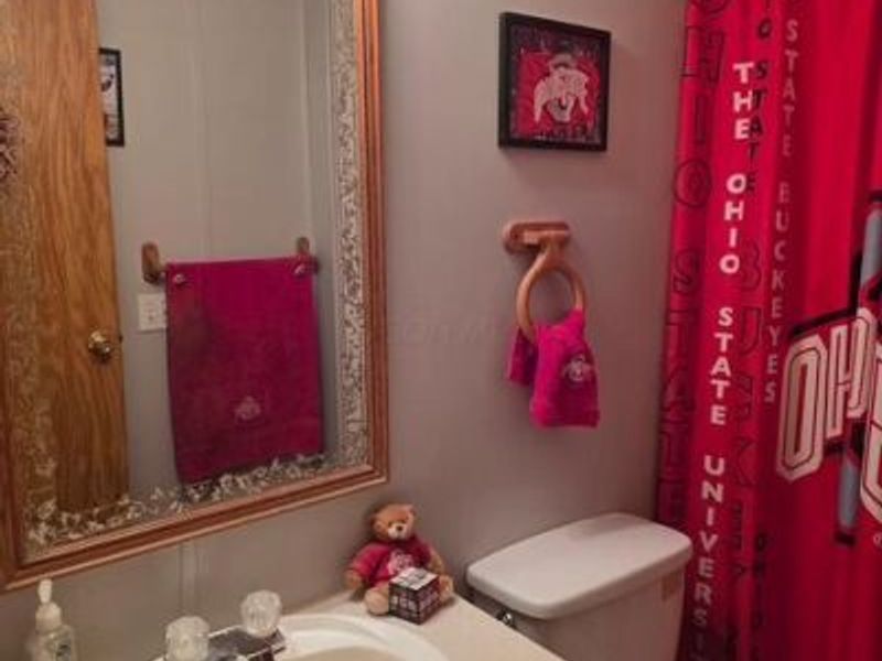 304 Greenbriar Lane W, Hebron, OH 43025 Photo 7