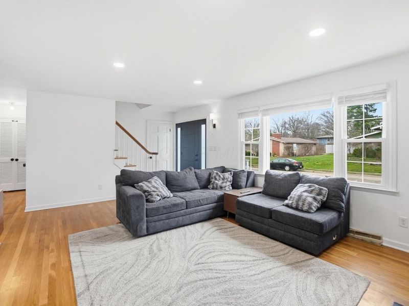 7725 Eastwood Street , Reynoldsburg, OH 43068 Photo 6