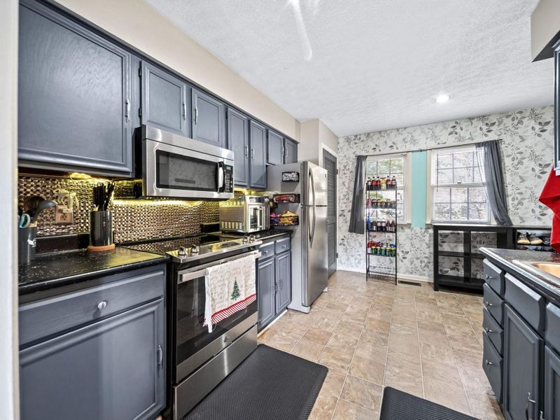 222 Saint Claire Drive , Chillicothe, OH 45601 Photo 8