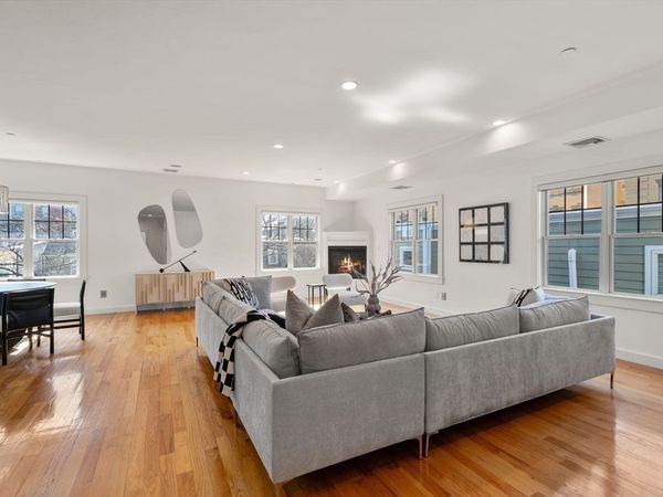 345 W Broadway, Unit 9, Boston, MA 02127