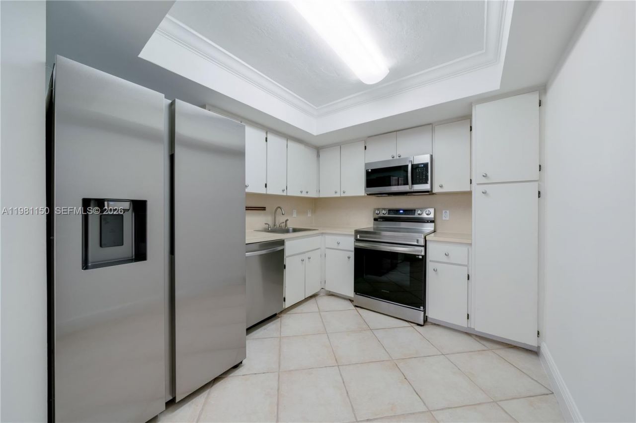 600 Biltmore Way , Unit 1205, Coral Gables, FL 33134 Photo
