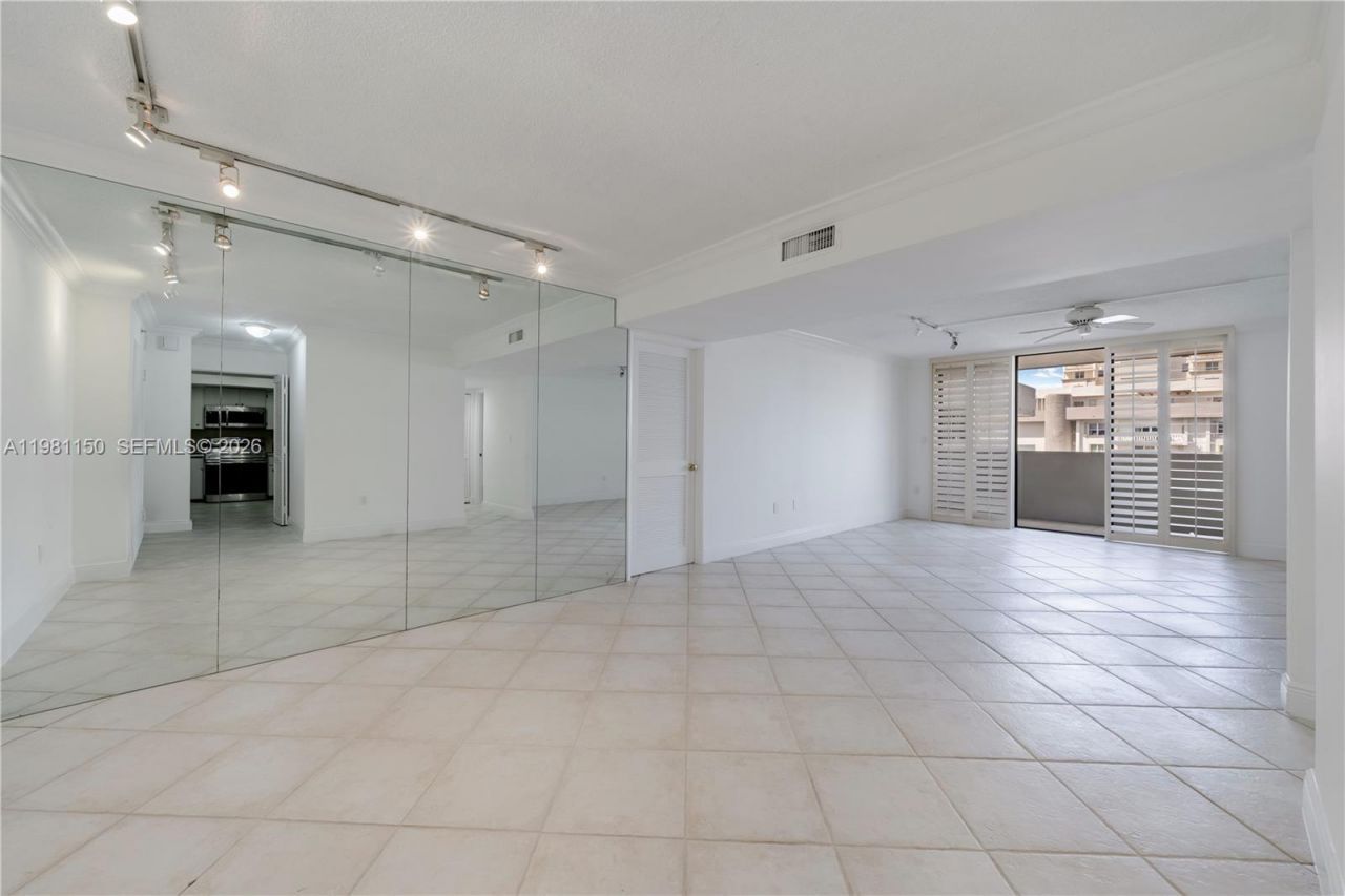 600 Biltmore Way , Unit 1205, Coral Gables, FL 33134 Photo