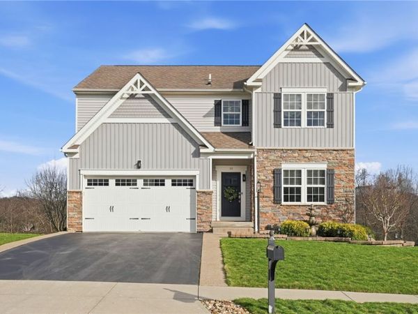 33 Trotter Lane, Clinton, PA 15026