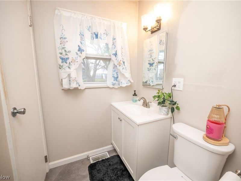 3295 Clearwater Street NW, Warren, OH 44484 Photo 15