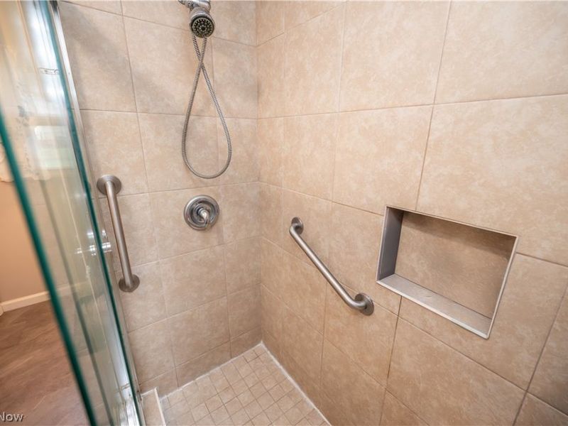 3295 Clearwater Street NW, Warren, OH 44484 Photo 18