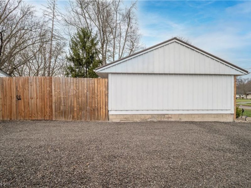 3295 Clearwater Street NW, Warren, OH 44484 Photo 43