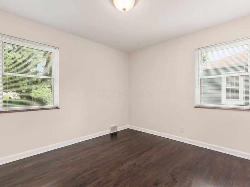 336 E Weisheimer Road , Columbus, OH 43214 Photo 11