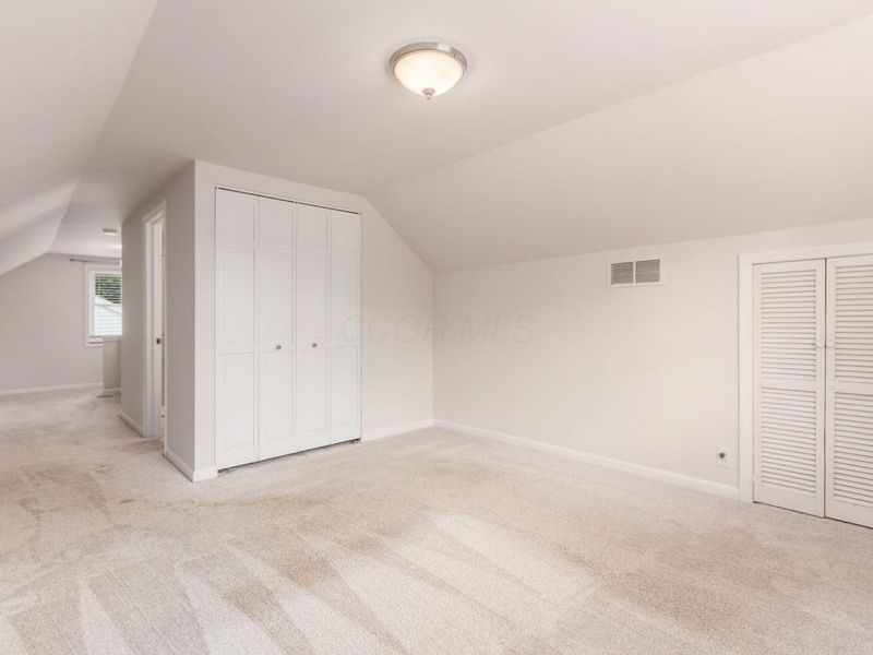 336 E Weisheimer Road , Columbus, OH 43214 Photo 25