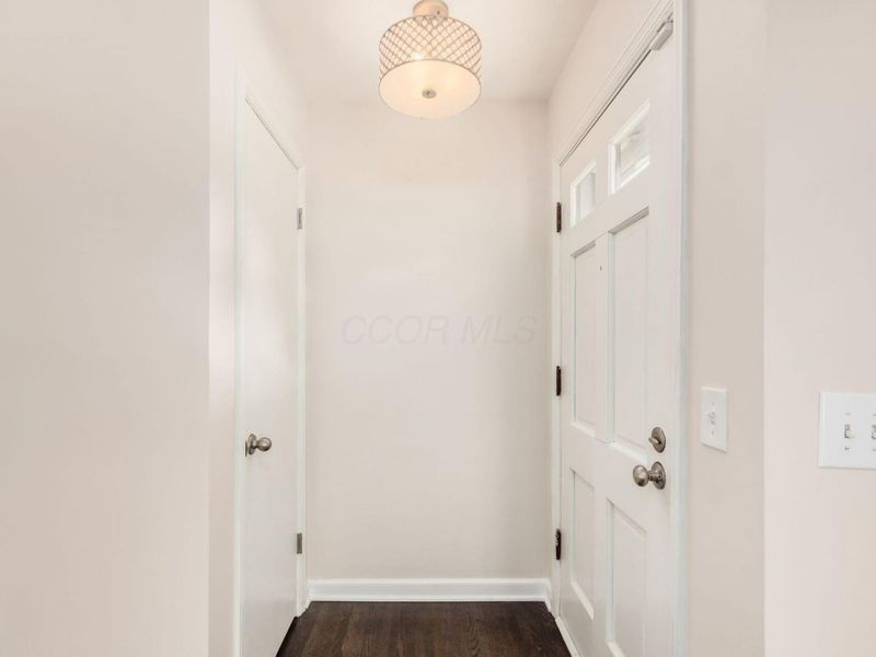 336 E Weisheimer Road , Columbus, OH 43214 Photo 5