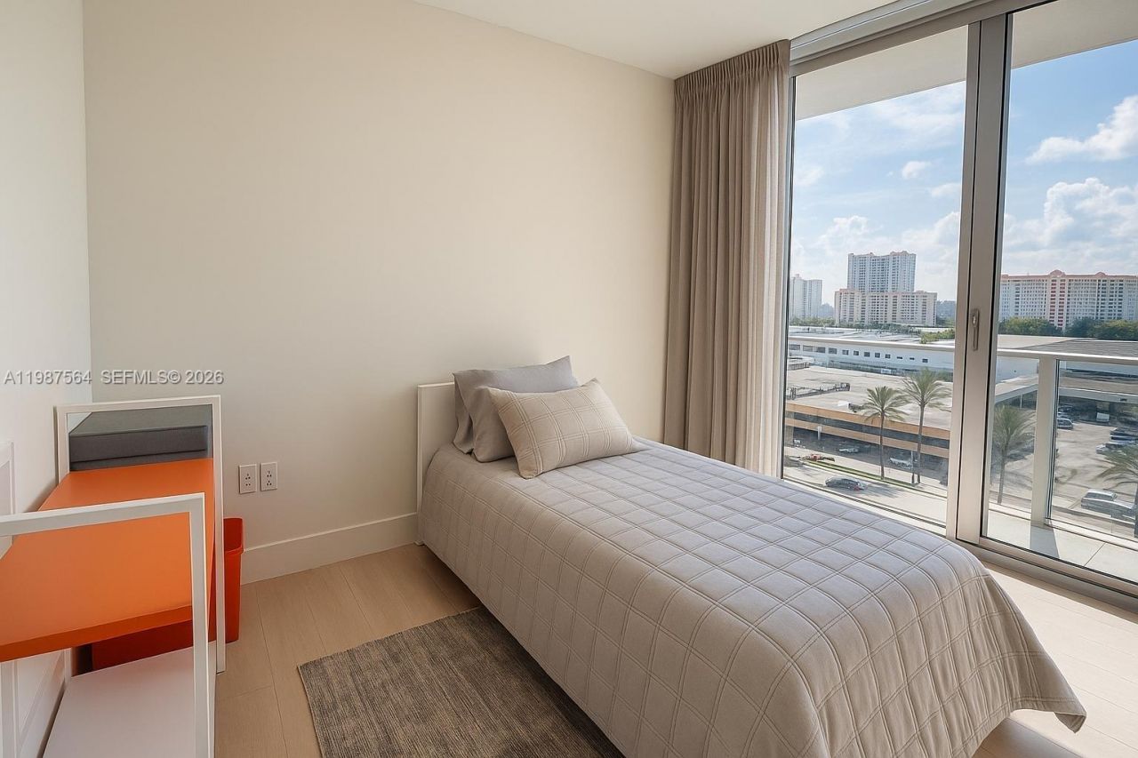 17001 Collins Ave , Unit 908, Sunny Isles Beach, FL 33160 Photo