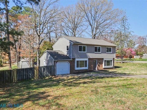 181 E Rexford Drive, Newport News, VA 23608